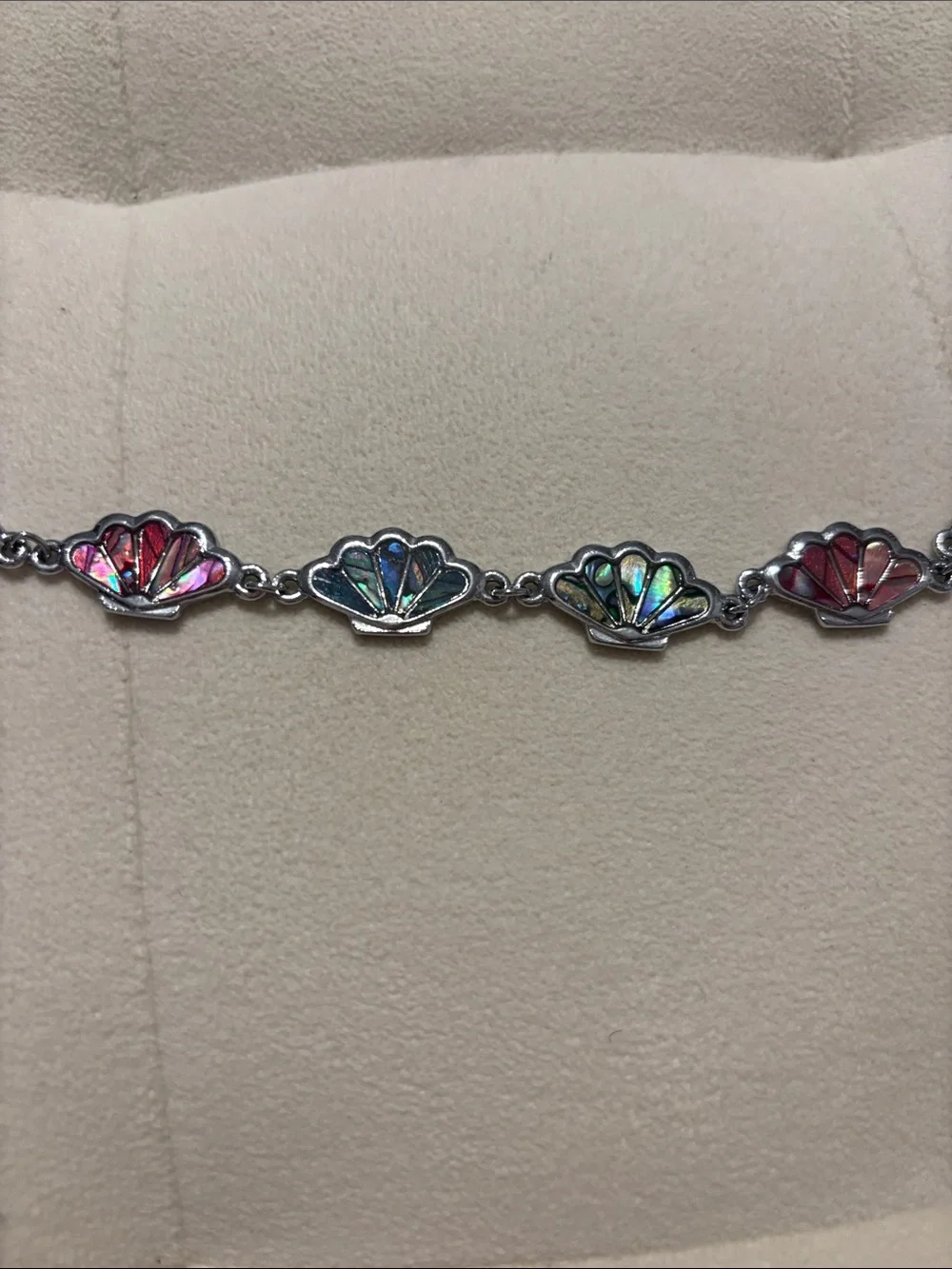 N/A elegant silver